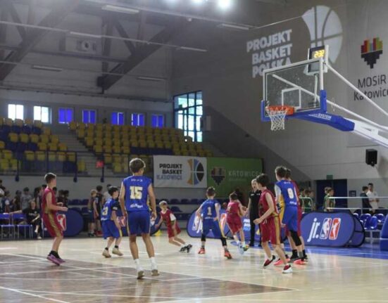 Mecz młodzieżowy Jr. NBA Projekt Basket League w hali MOSiR Katowice